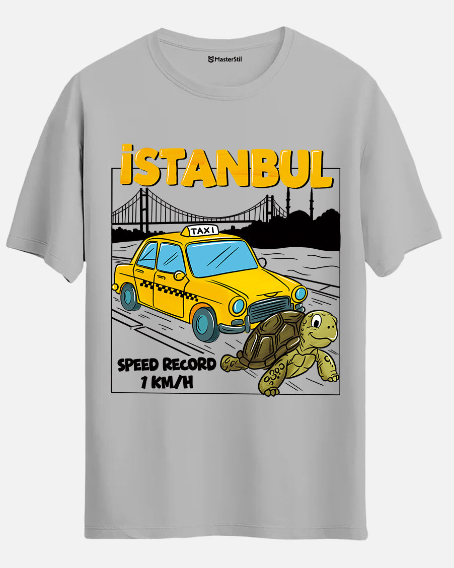 Istanbul Humor T-Shirt - Turtle Challenging the Taxi