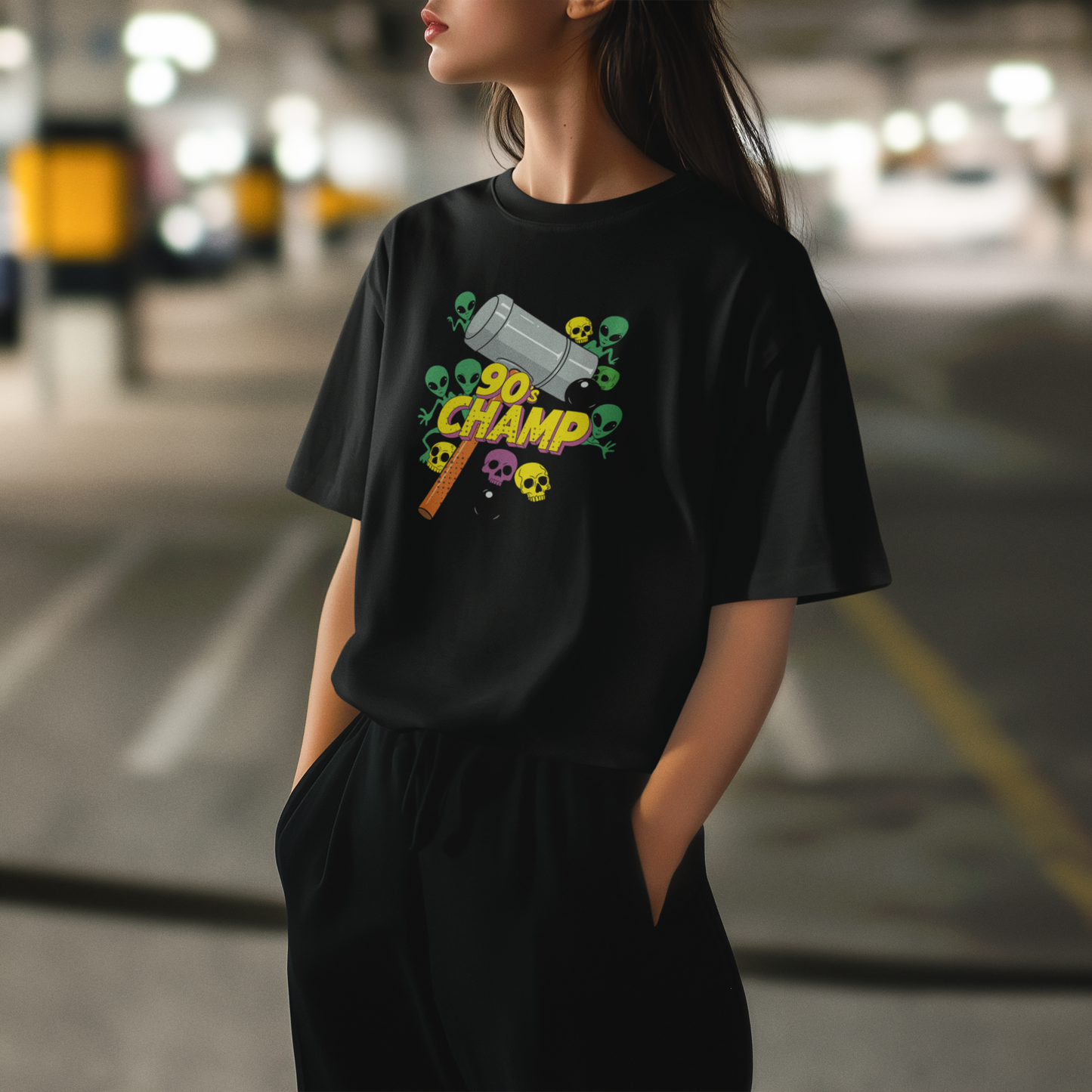 90’s Champ – Retro Oyun Temalı Uzaylı Tokatlayan PopArt Tişört | Oversize Eğlenceli Unisex Tasarım