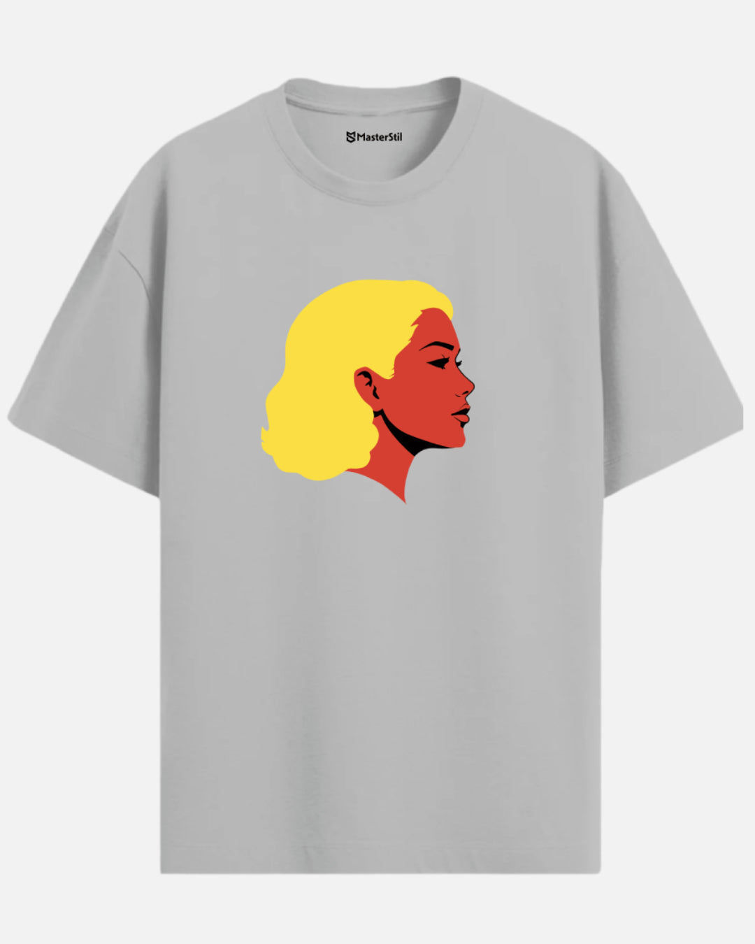 Golden Muse – Sarı Saçlı PopArt Kadın Tişört | Oversize | Retro Glam Stil