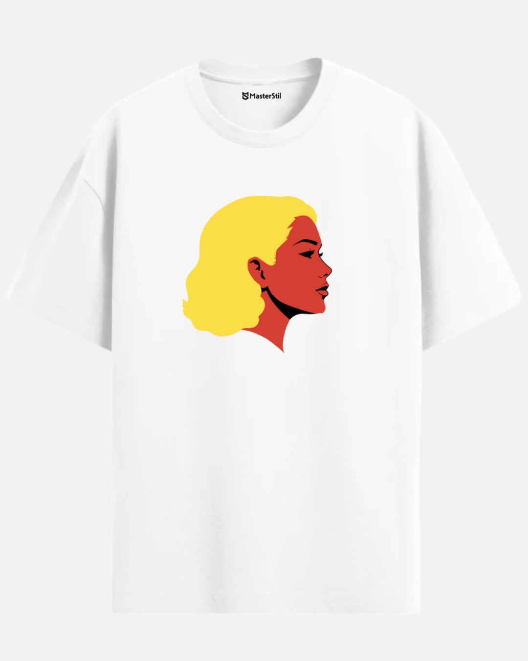 Golden Muse – Sarı Saçlı PopArt Kadın Tişört | Oversize | Retro Glam Stil
