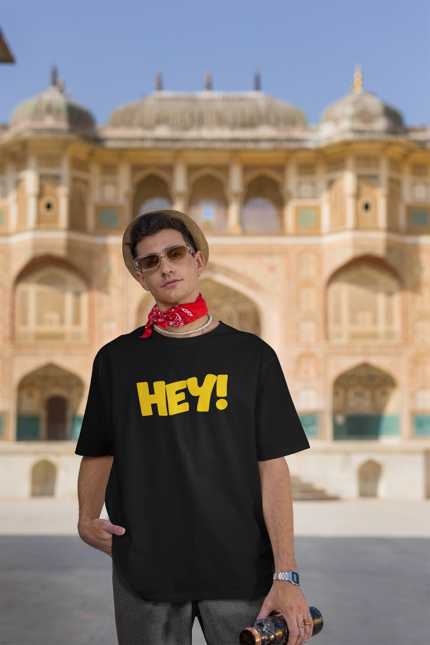 HEY! – Cesur ve Eğlenceli PopArt Unisex Oversize Tişört