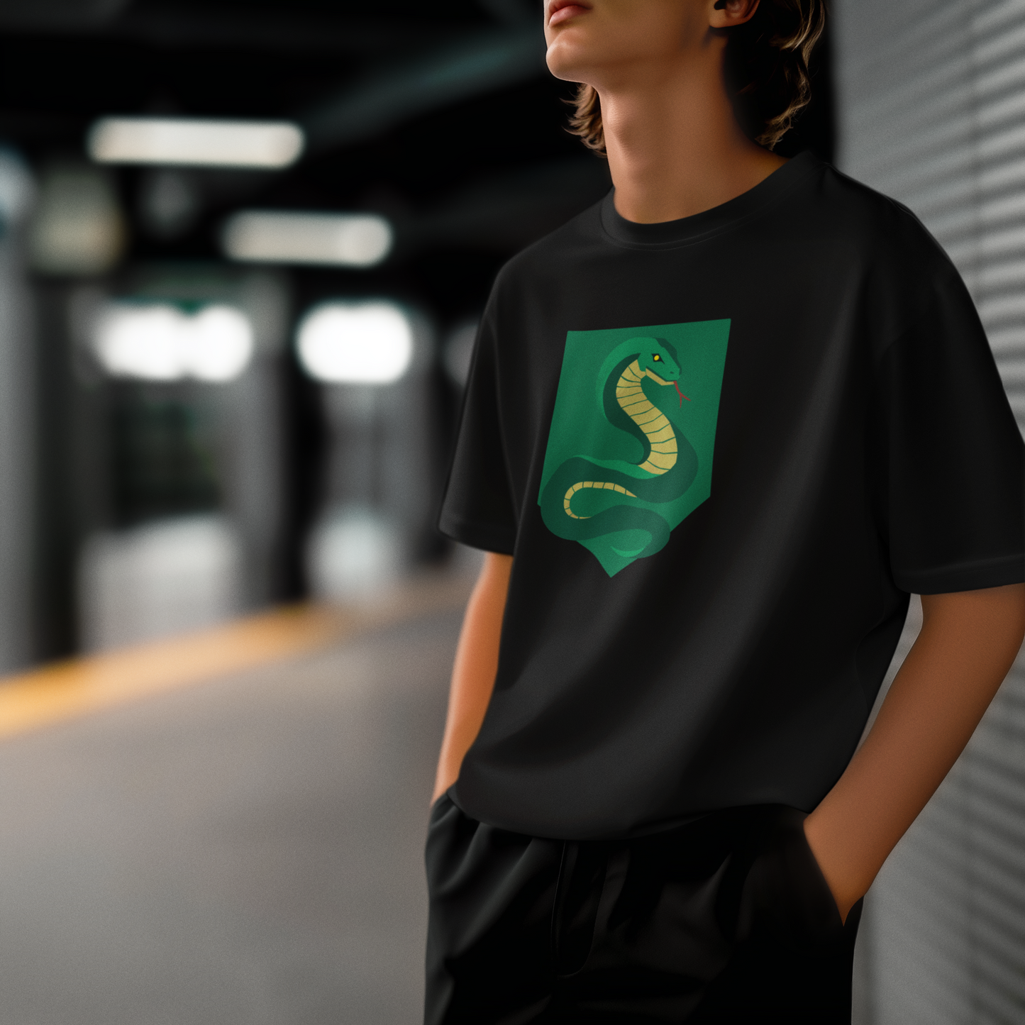 Mystic Serpent – Symbol of Wisdom and Ambition – Unisex Oversize T-Shirt