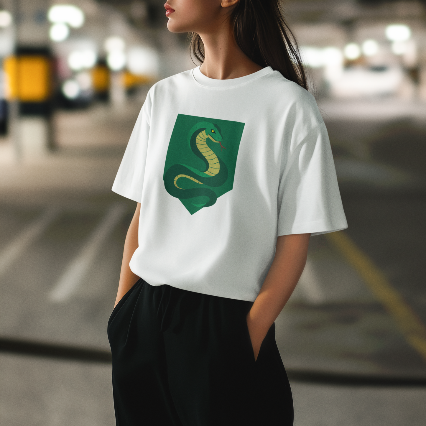 Mystic Serpent – Symbol of Wisdom and Ambition – Unisex Oversize T-Shirt