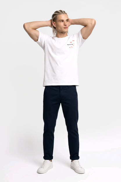 Fly Your Own Way – Kendi Yolunda Uç - Basic Regular Tişört