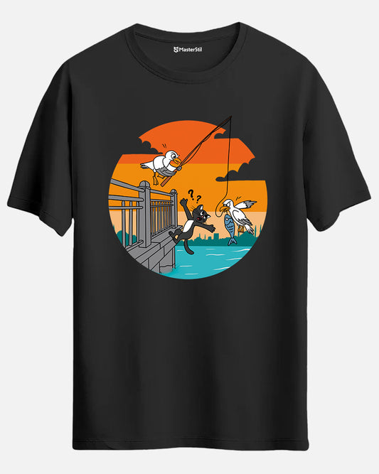 Fish in the Bosphorus, Prank on the Cat – Istanbul Humor Unisex T-Shirt