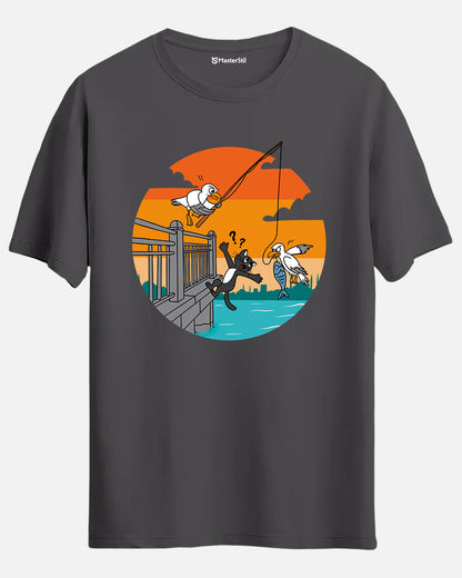 Boğazda Balık, Kediye Şaka – İstanbul Mizahı Unisex Tişört