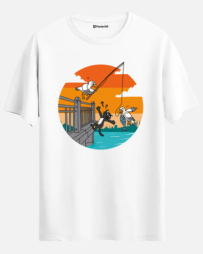 Boğazda Balık, Kediye Şaka – İstanbul Mizahı Unisex Tişört