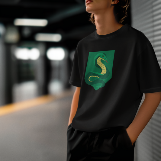 Mystic Serpent – Symbol of Wisdom and Ambition – Unisex Oversize T-Shirt